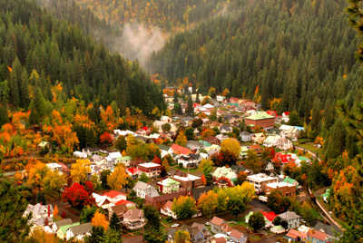 Wallace Idaho in the fall